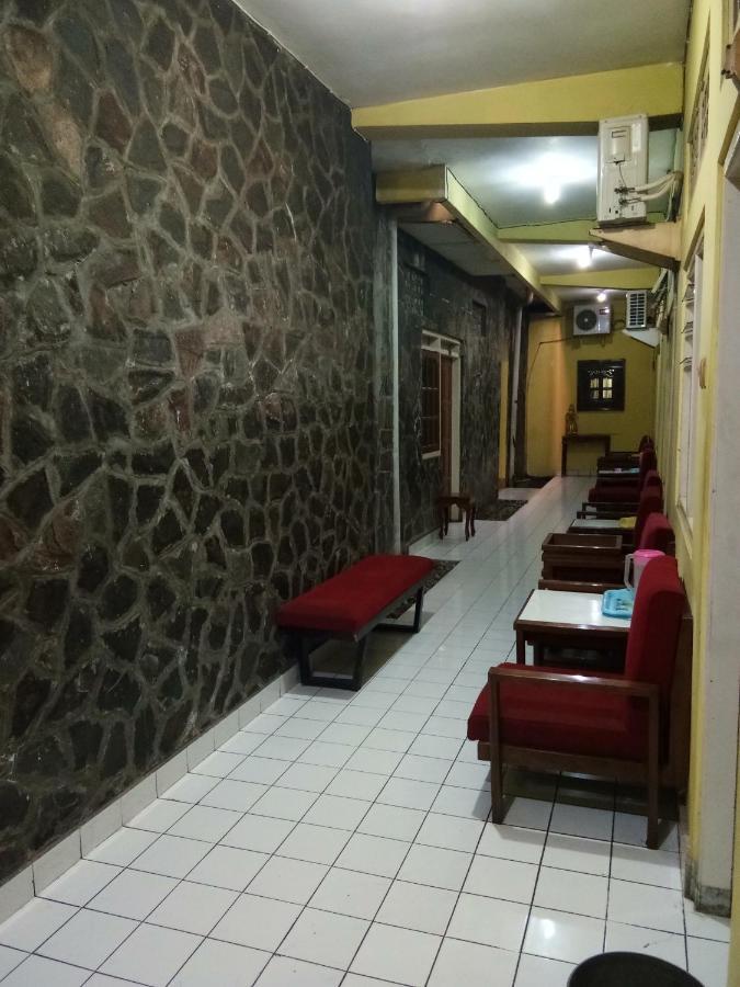 Hotel Prayogo Lama Prawirotaman à Yogyakarta Extérieur photo